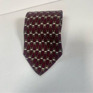 Nottingham 100% Silk All Over Geometric Design Silk Tie
